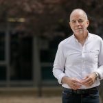 El Pais: Jesús Santamaría, the scientist who writes murders, but would settle for slaying cancerous cells in real life